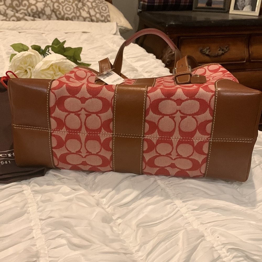 COACH New Vintage Shoulder Bag Signature Pink and Tan Tote with Dust Bag - Picture 10 of 14